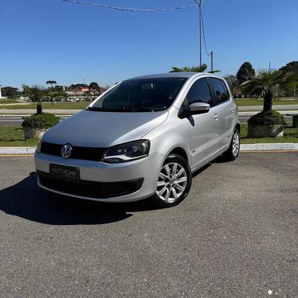 VOLKSWAGEN FOX 1.0 MI TREND 8V FLEX 4P MANUAL VOLKSWAGEN FOX 1.0 MI TREND 8V FLEX 4P MANUAL